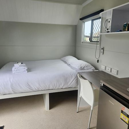 Ned Kelly'S Motel Maryborough Bagian luar foto